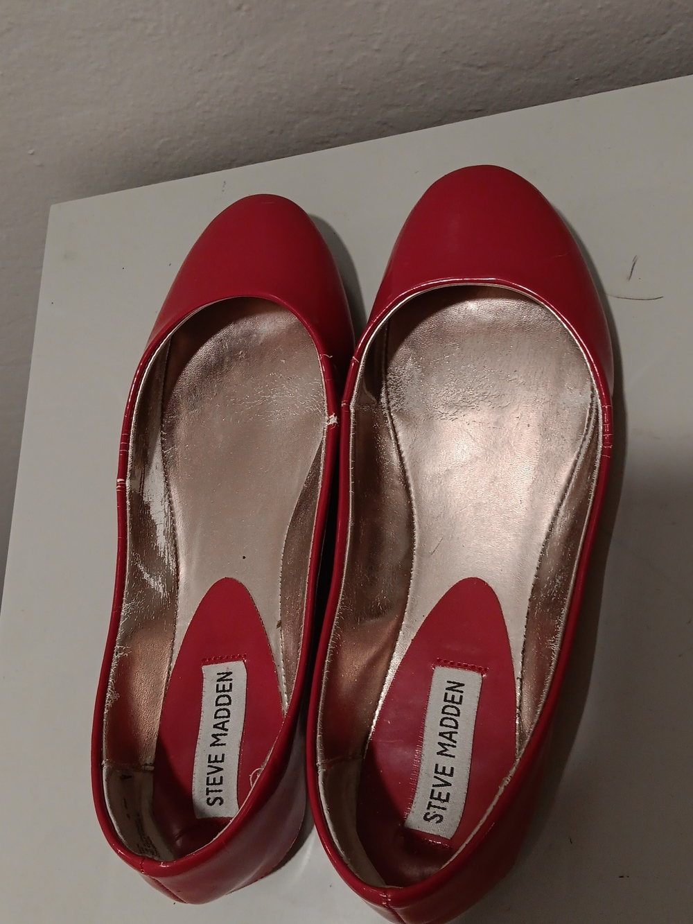 Steve Madden Red Round-Toe Flats